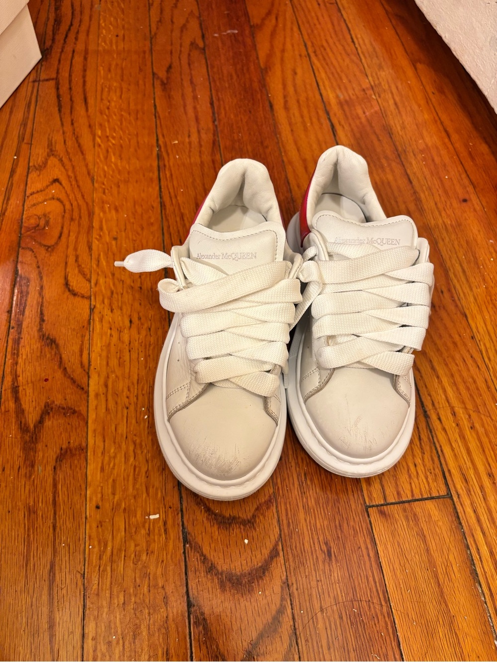Alexander McQueen Kids White Leather Sneakers with Red Heel Tab